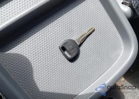 1997 Honda Cr-V Lx from USA, damaged, VIN JHLRD1843VC052126